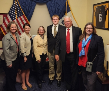 Rep. Miller-Meeks with Iowa Fly-In Group